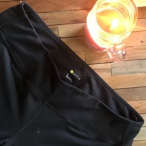 Zella black leggings